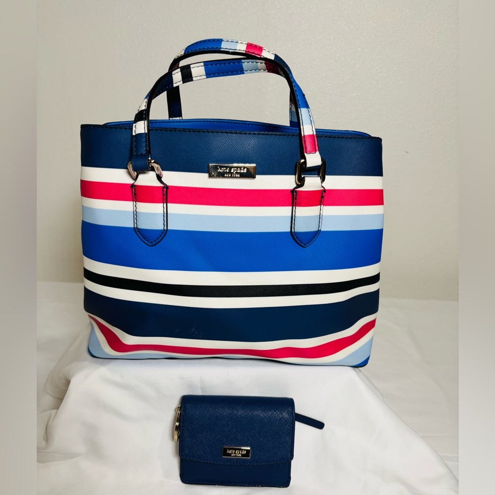 Kate Spade Navy Wallet with Gold Zipper